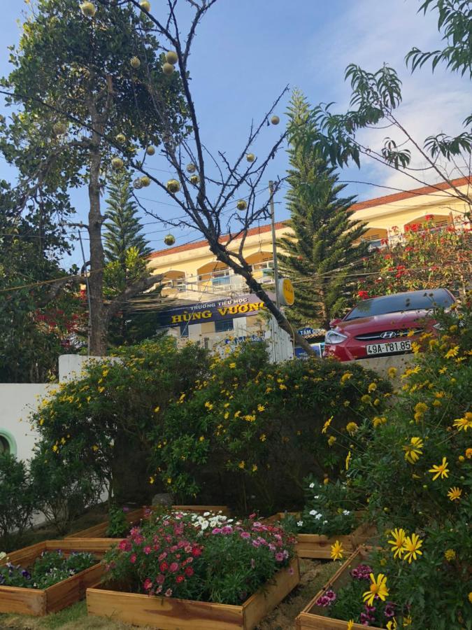 Thu Linh Guesthouse ダラット エクステリア 写真